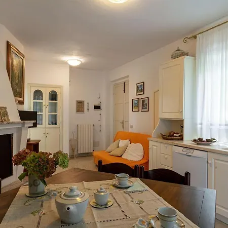 Apartment Dalia *