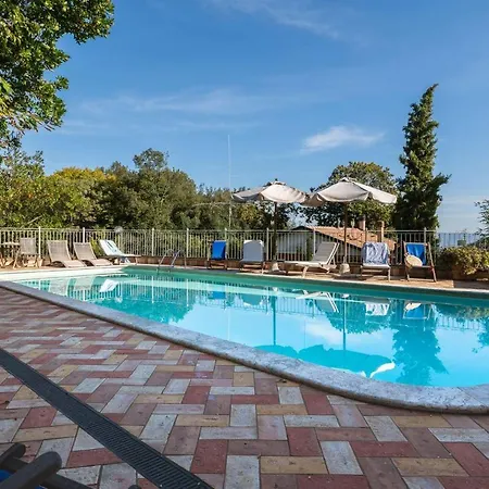 Apartment Dalia *